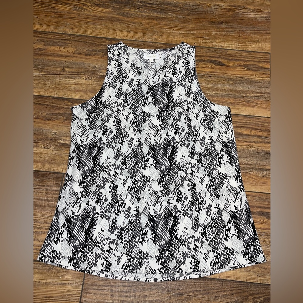 Snake skin print sleeveless blouse